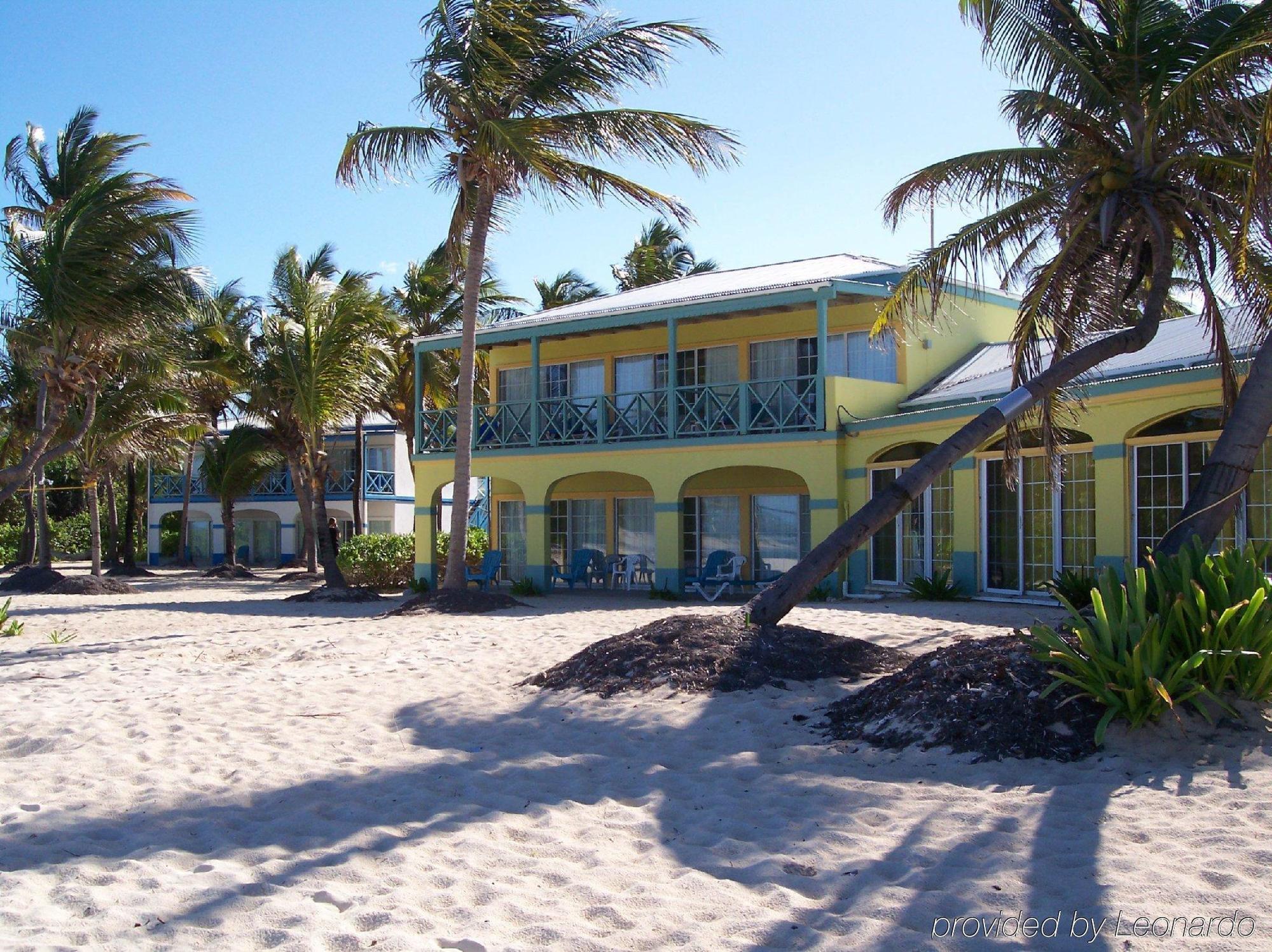 Hibiscus Beach Resort Christiansted Exterior photo